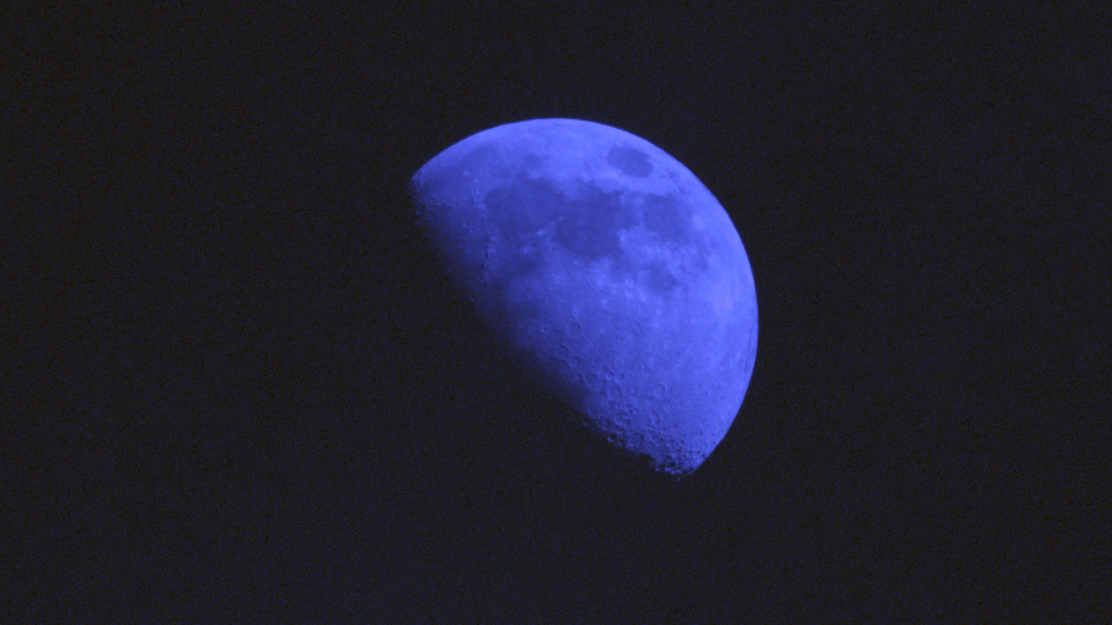 Moon_0.001s40_VIS_20260225-165124134_28C.fits FITS Preview