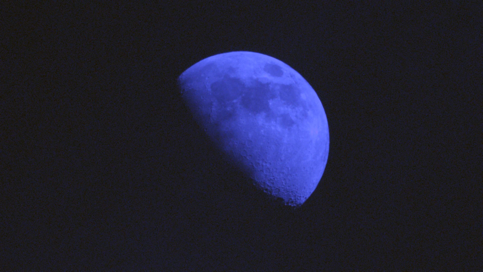 Moon_0.001s40_VIS_20260225-165124676_28C.fits FITS Preview