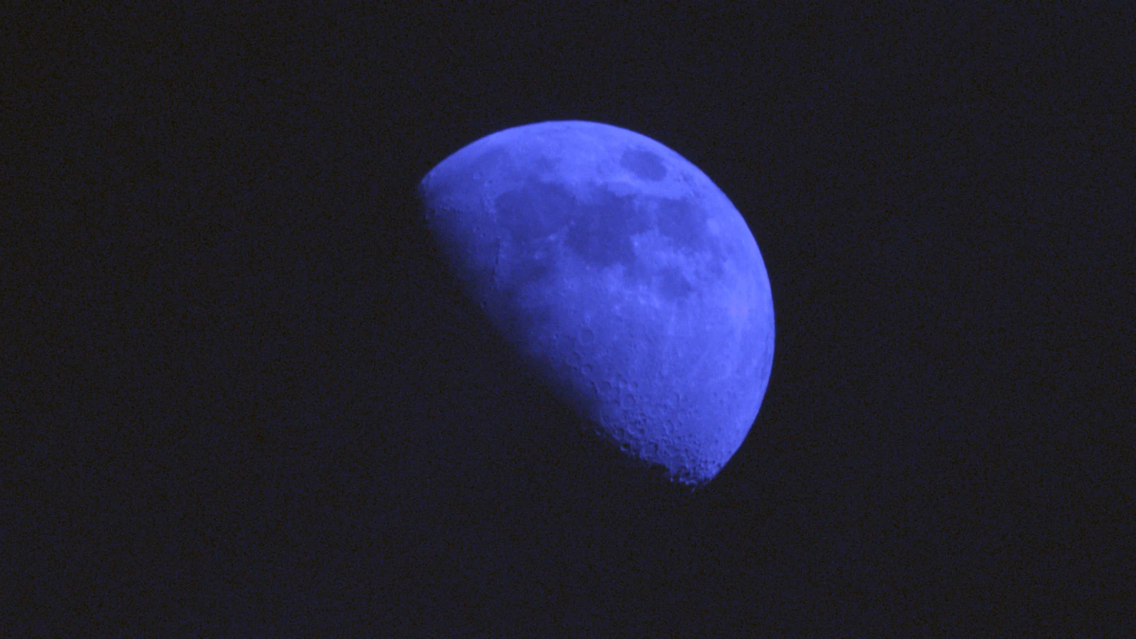 Moon_0.001s40_VIS_20260225-165126904_28C.fits FITS Preview