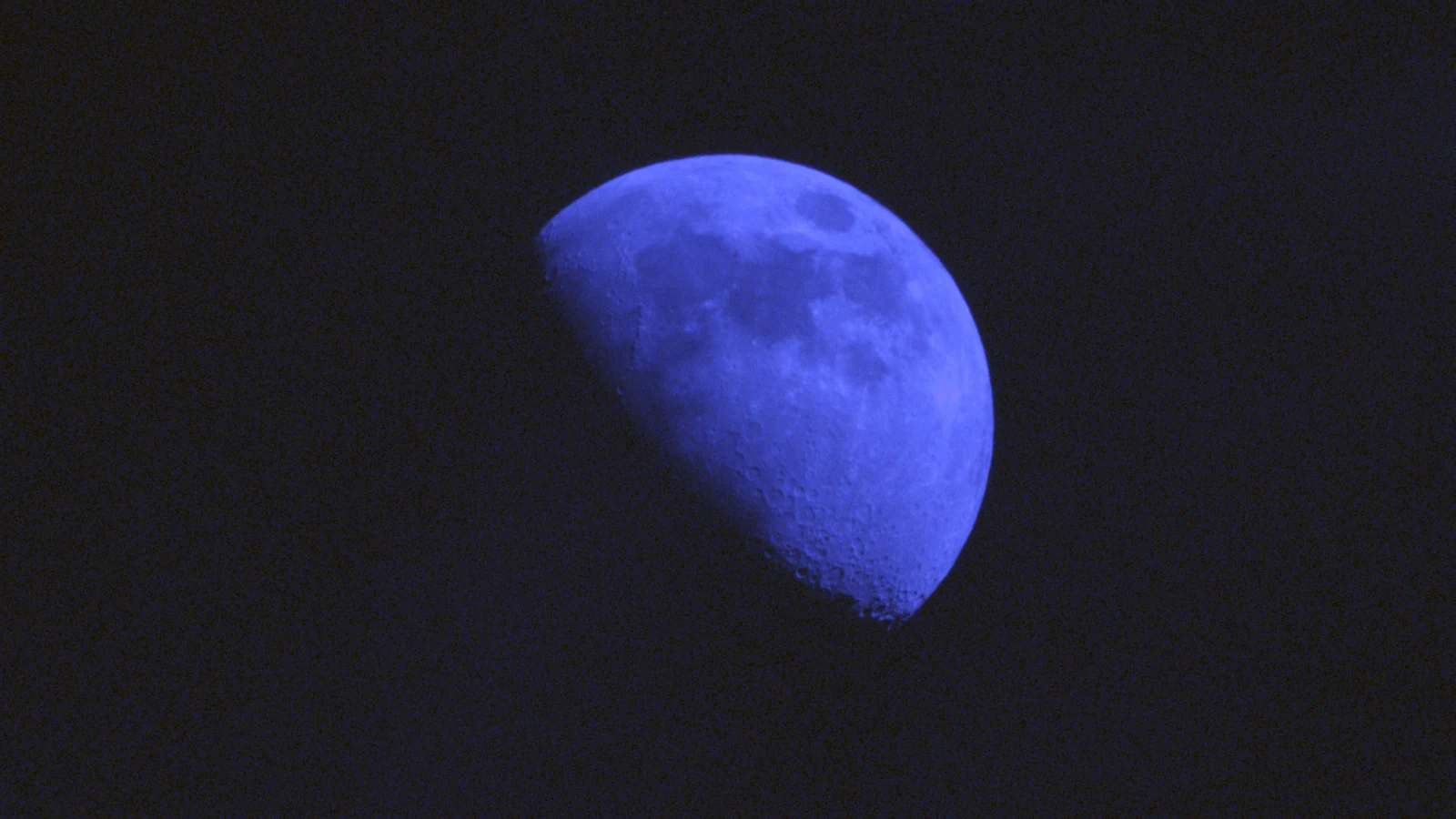 Moon_0.001s40_VIS_20260225-165131014_28C.fits FITS Preview