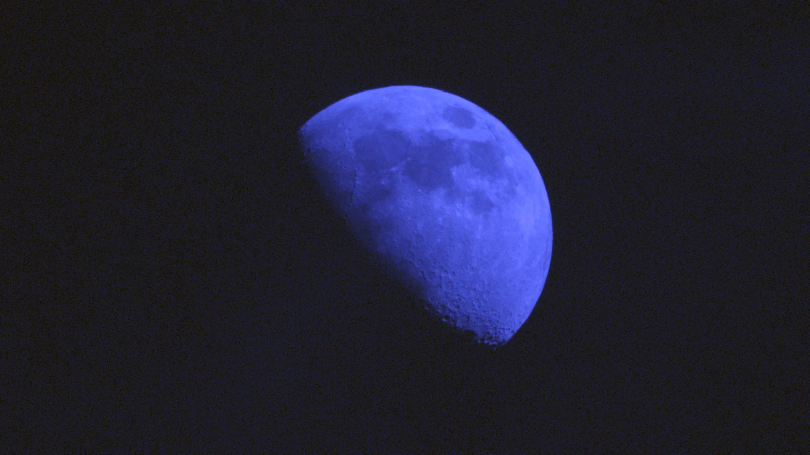 Moon_0.001s40_VIS_20260225-165131218_28C.fits FITS Preview