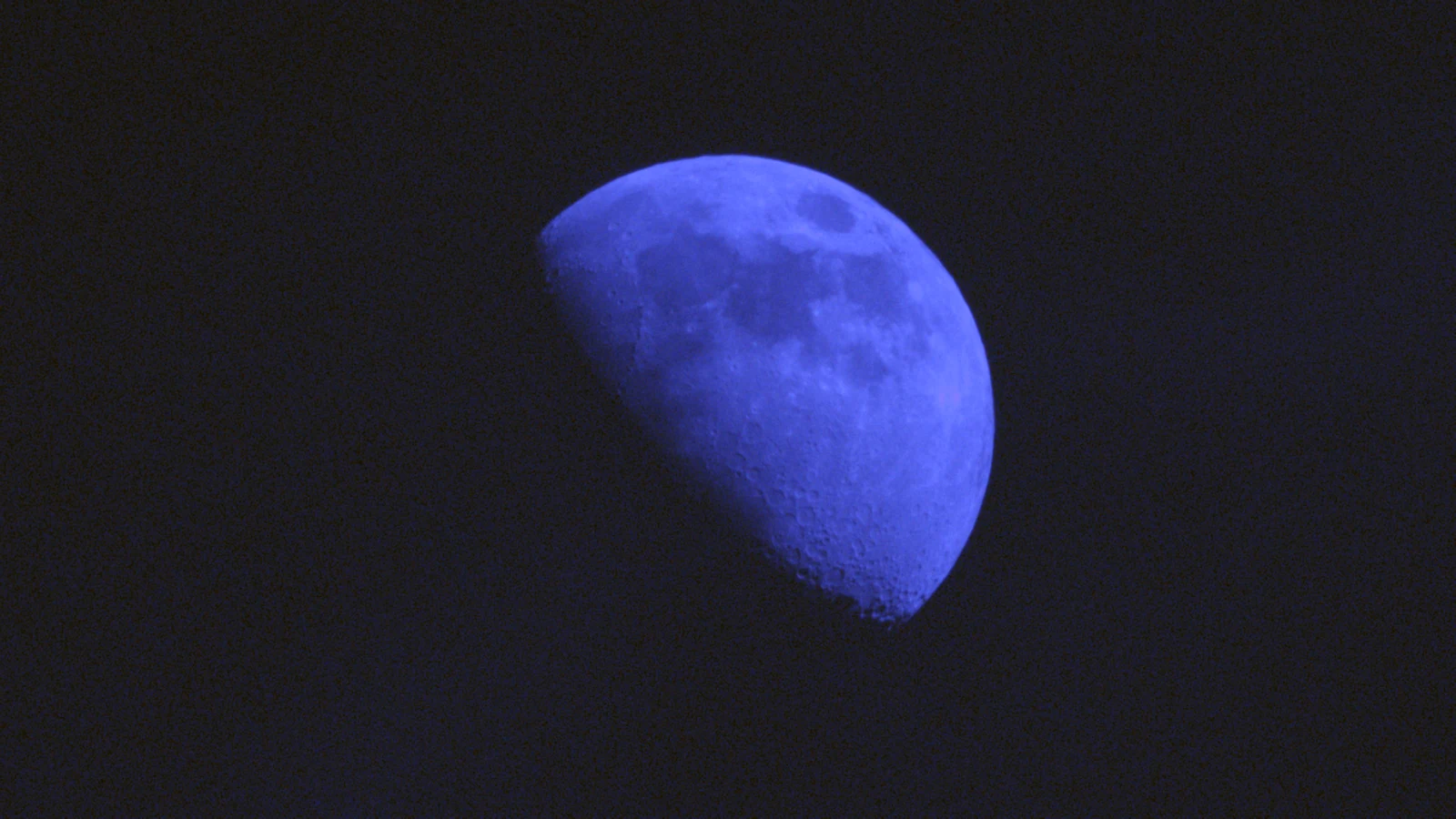 Moon_0.001s40_VIS_20260225-165135339_28C.fits FITS Preview