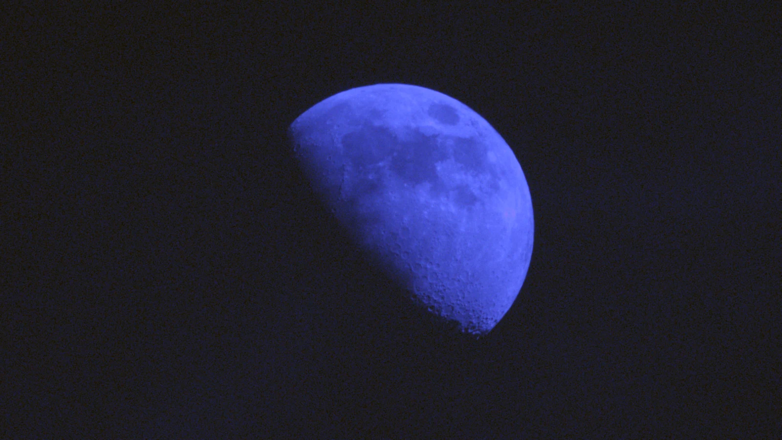 Moon_0.001s40_VIS_20260225-165135950_28C.fits FITS Preview