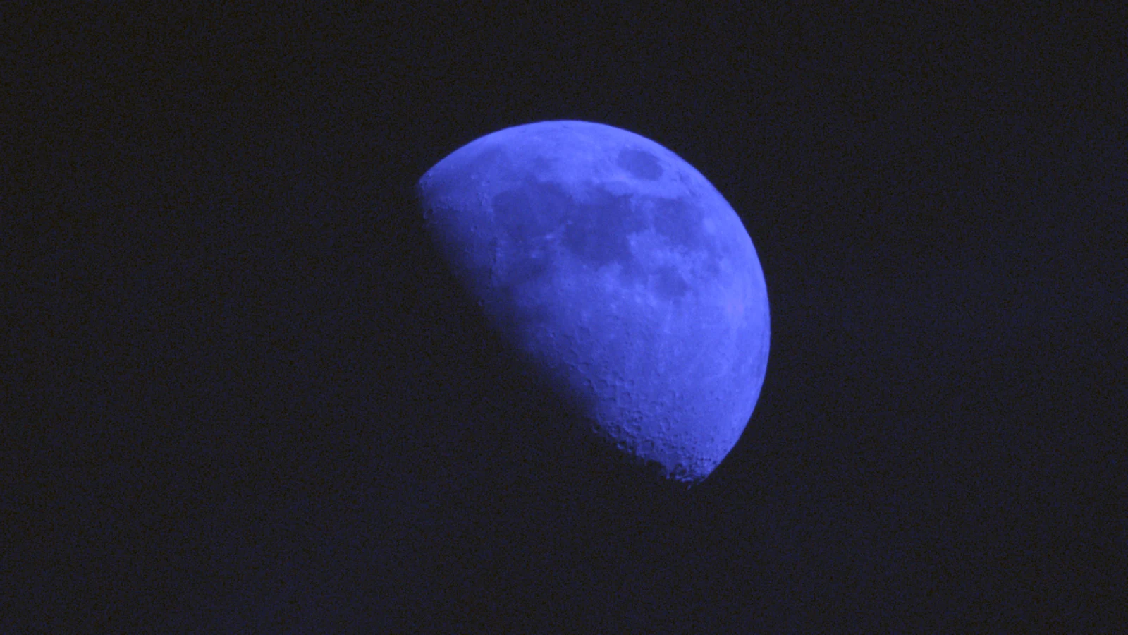 Moon_0.001s40_VIS_20260225-165136809_28C.fits FITS Preview