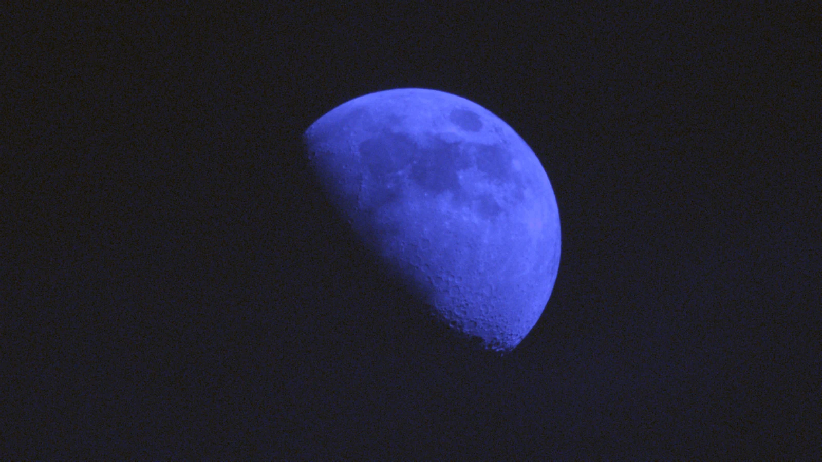 Moon_0.001s40_VIS_20260225-165142764_28C.fits FITS Preview