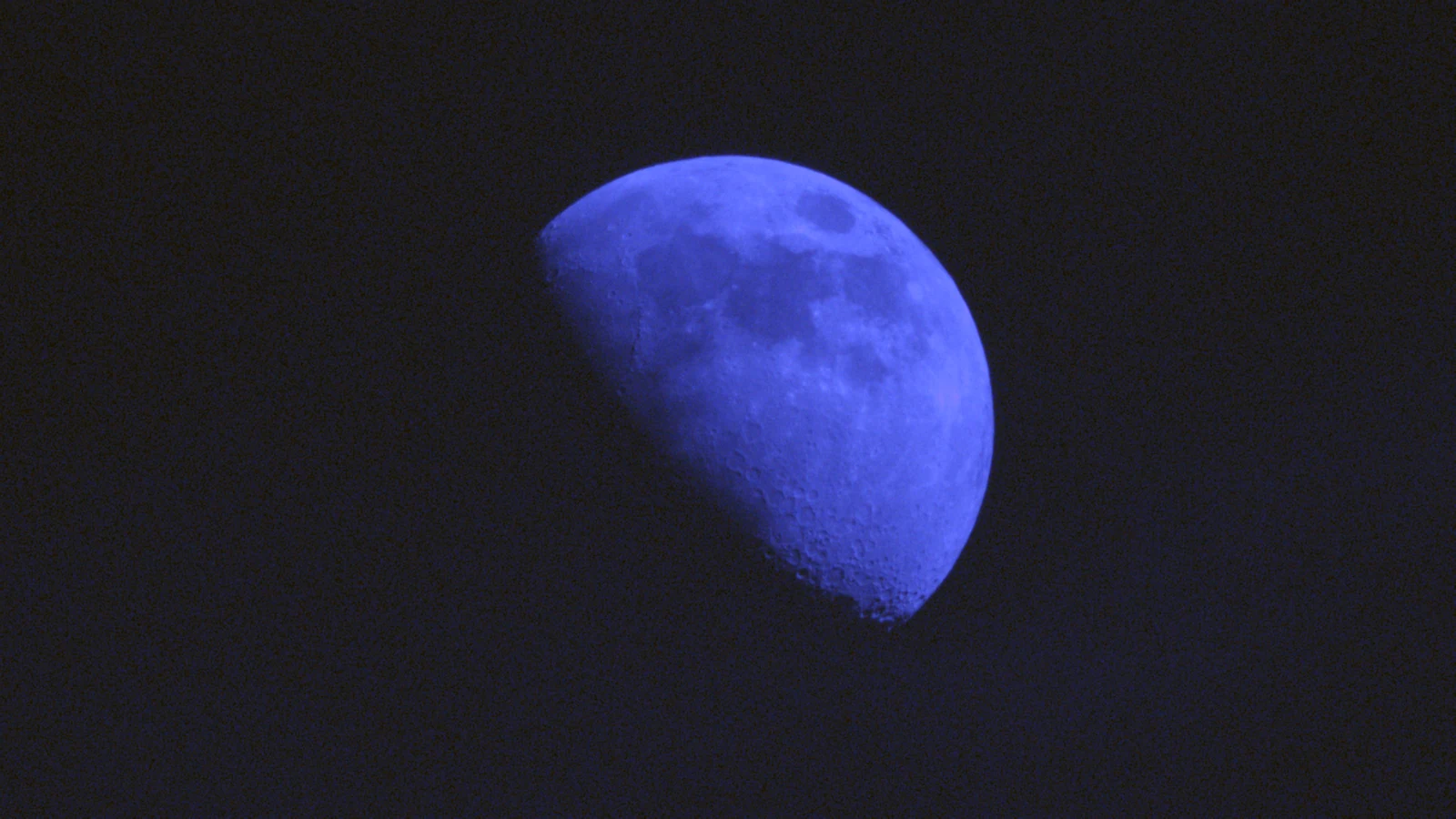 Moon_0.001s40_VIS_20260225-165143004_28C.fits FITS Preview