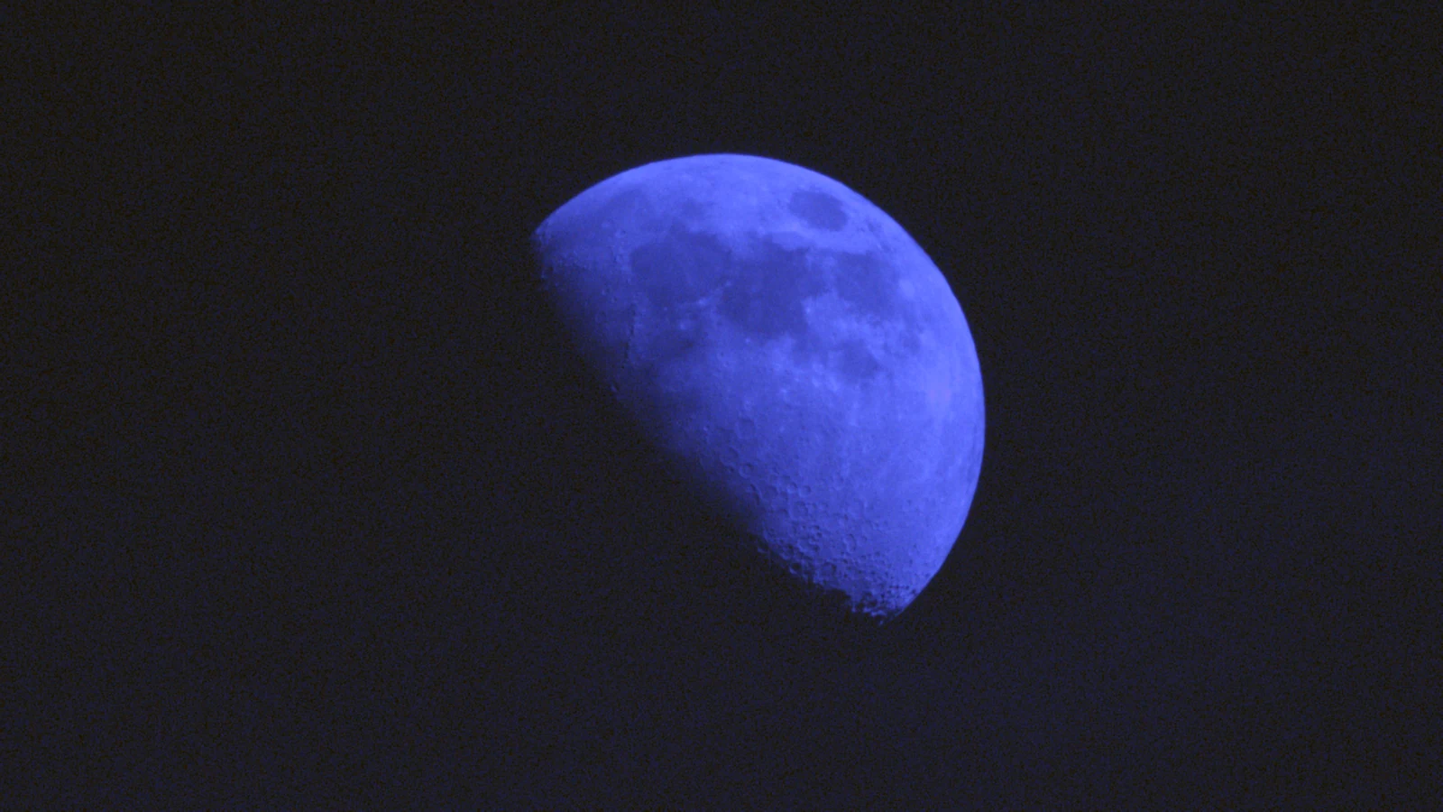 Moon_0.001s40_VIS_20260225-165143377_28C.fits FITS Preview