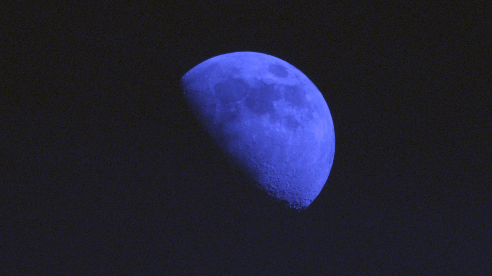 Moon_0.001s40_VIS_20260225-165211239_29C.fits FITS Preview