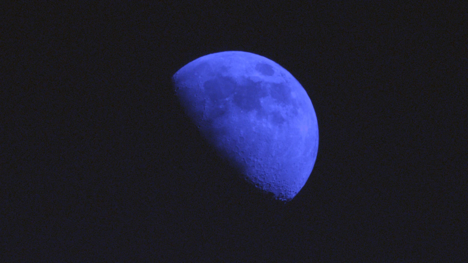 Moon_0.001s40_VIS_20260225-165235086_29C.fits FITS Preview