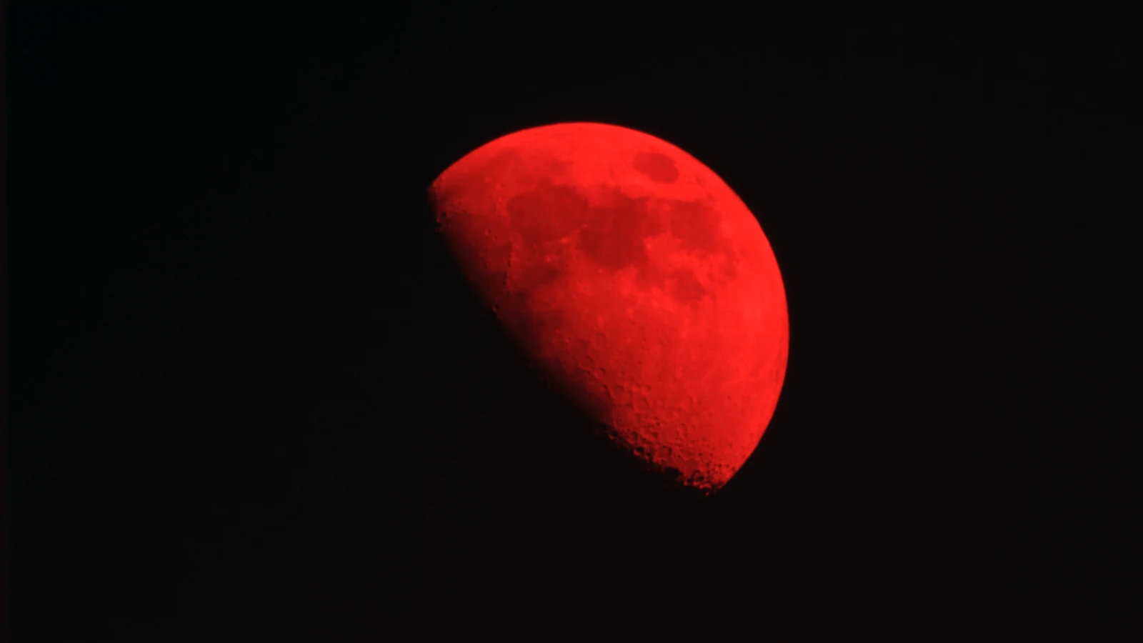 stacked-16_Moon_0.001000s40_VIS_20260225-164838807.fits FITS Preview