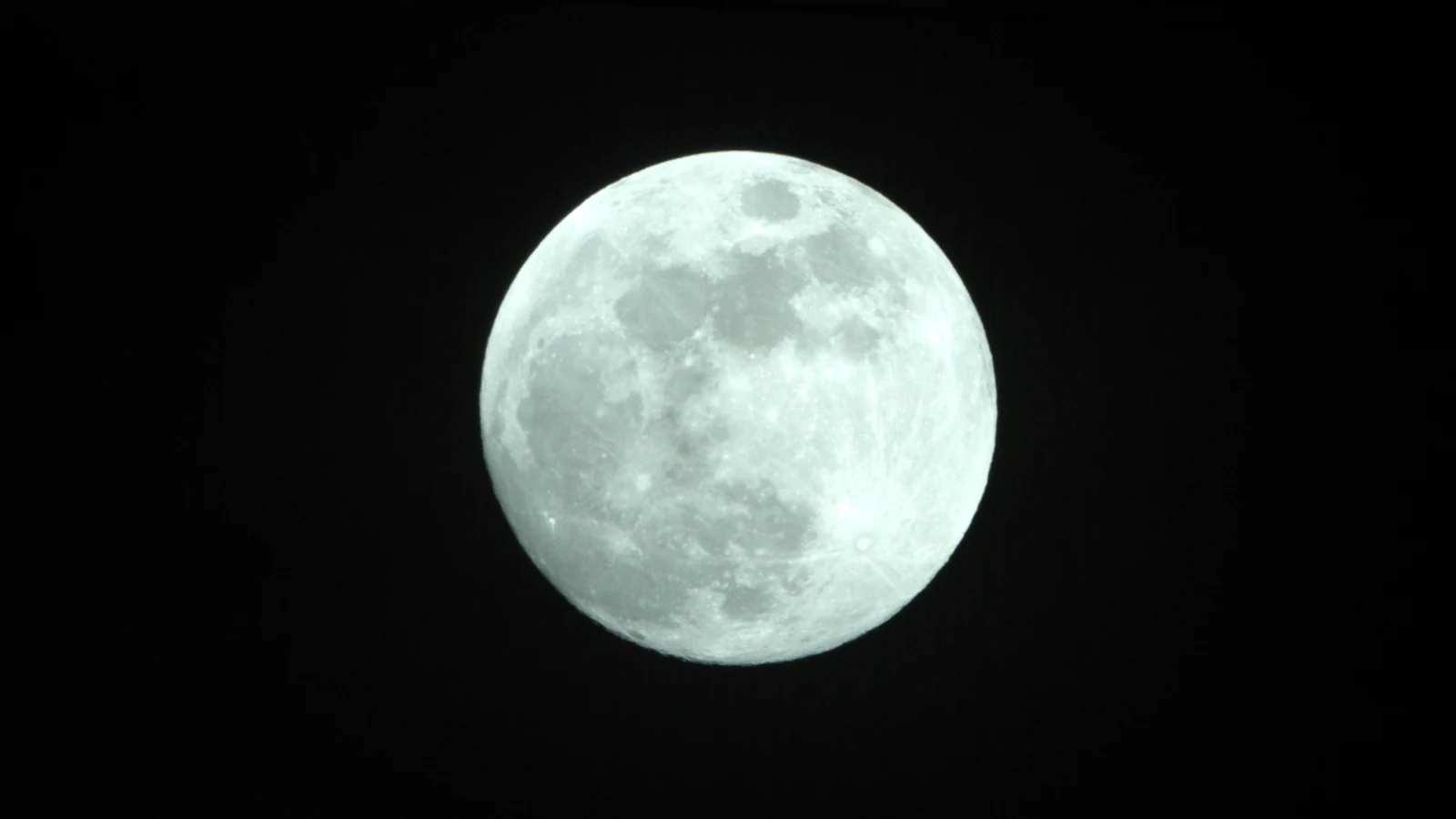 Moon_0.0025s10_VIS_20260302-190510547_23C.fits FITS Preview