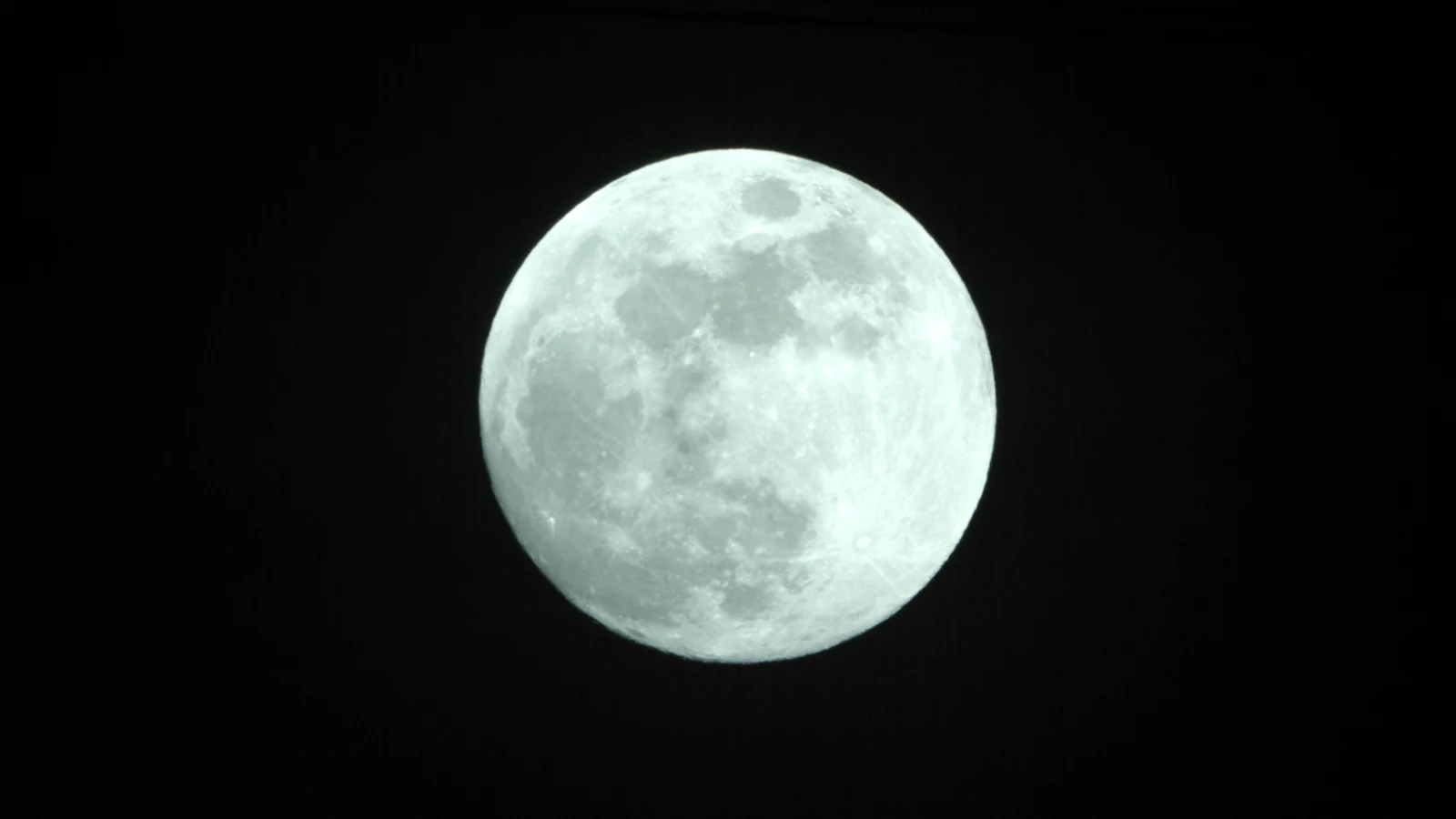 Moon_0.0025s10_VIS_20260302-190516306_23C.fits FITS Preview