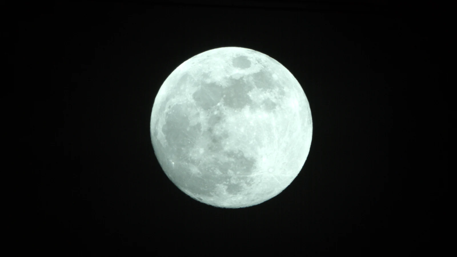 Moon_0.0025s10_VIS_20260302-190517125_23C.fits FITS Preview