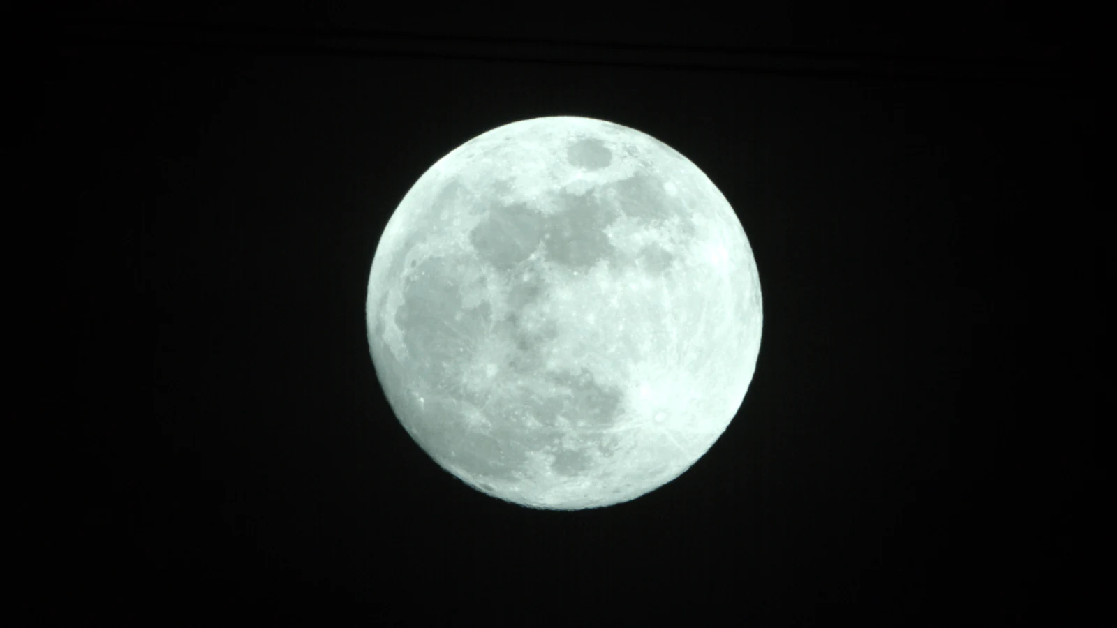 Moon_0.0025s10_VIS_20260302-190540142_24C.fits FITS Preview