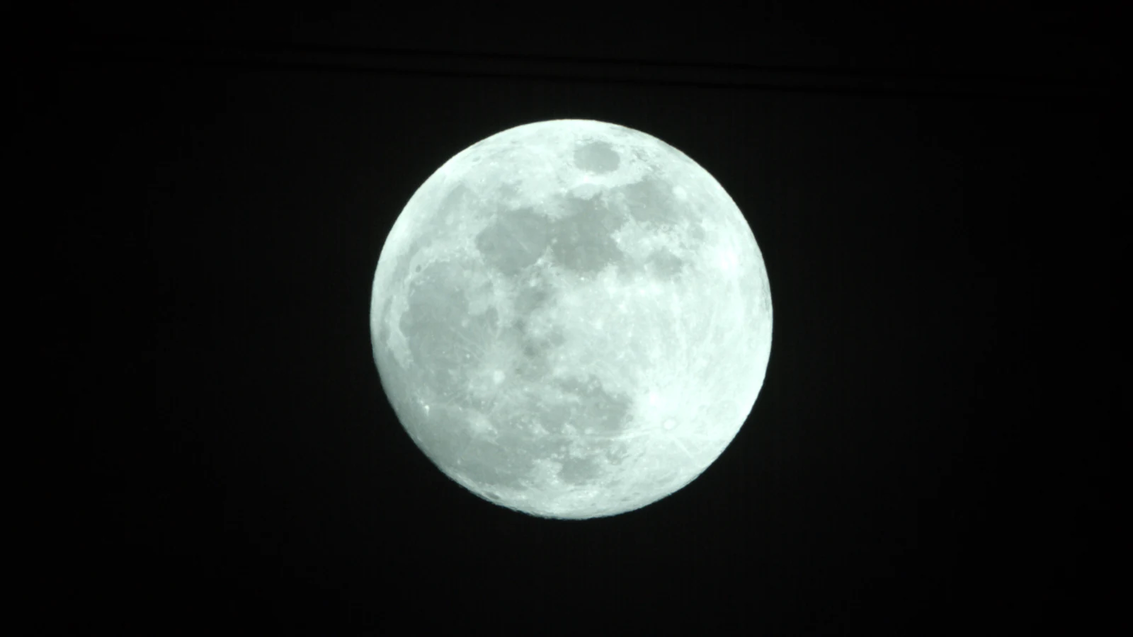 Moon_0.0025s10_VIS_20260302-190547559_24C.fits FITS Preview