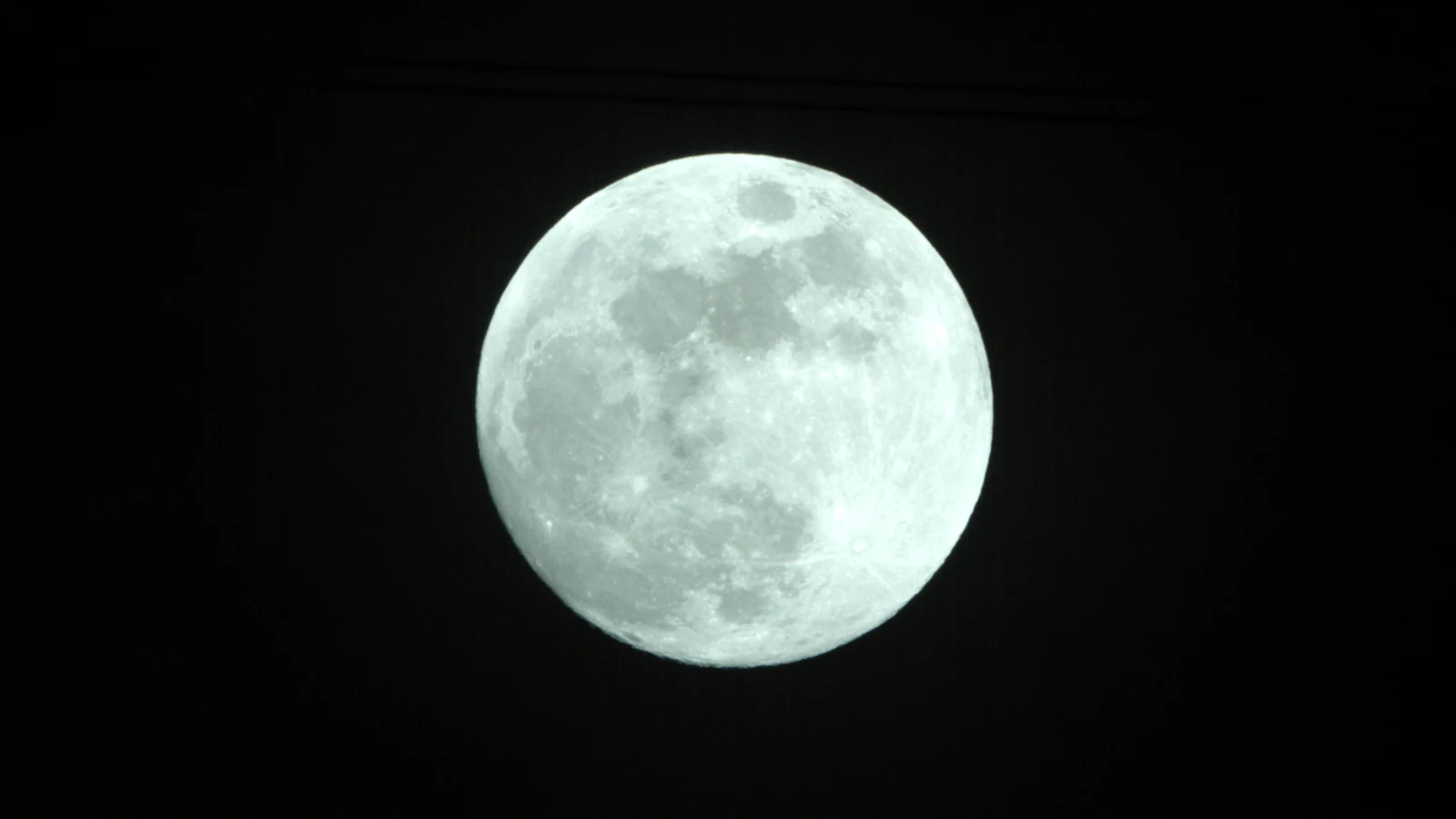 Moon_0.0025s10_VIS_20260302-190548112_24C.fits FITS Preview