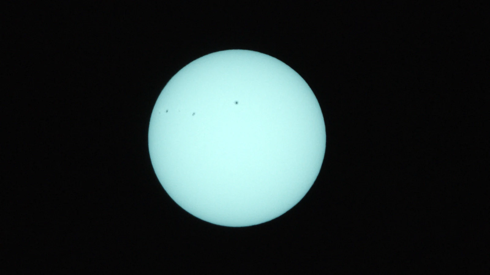 Sun_0.0003125s0_VIS_20260303-112022745_42C.fits FITS Preview