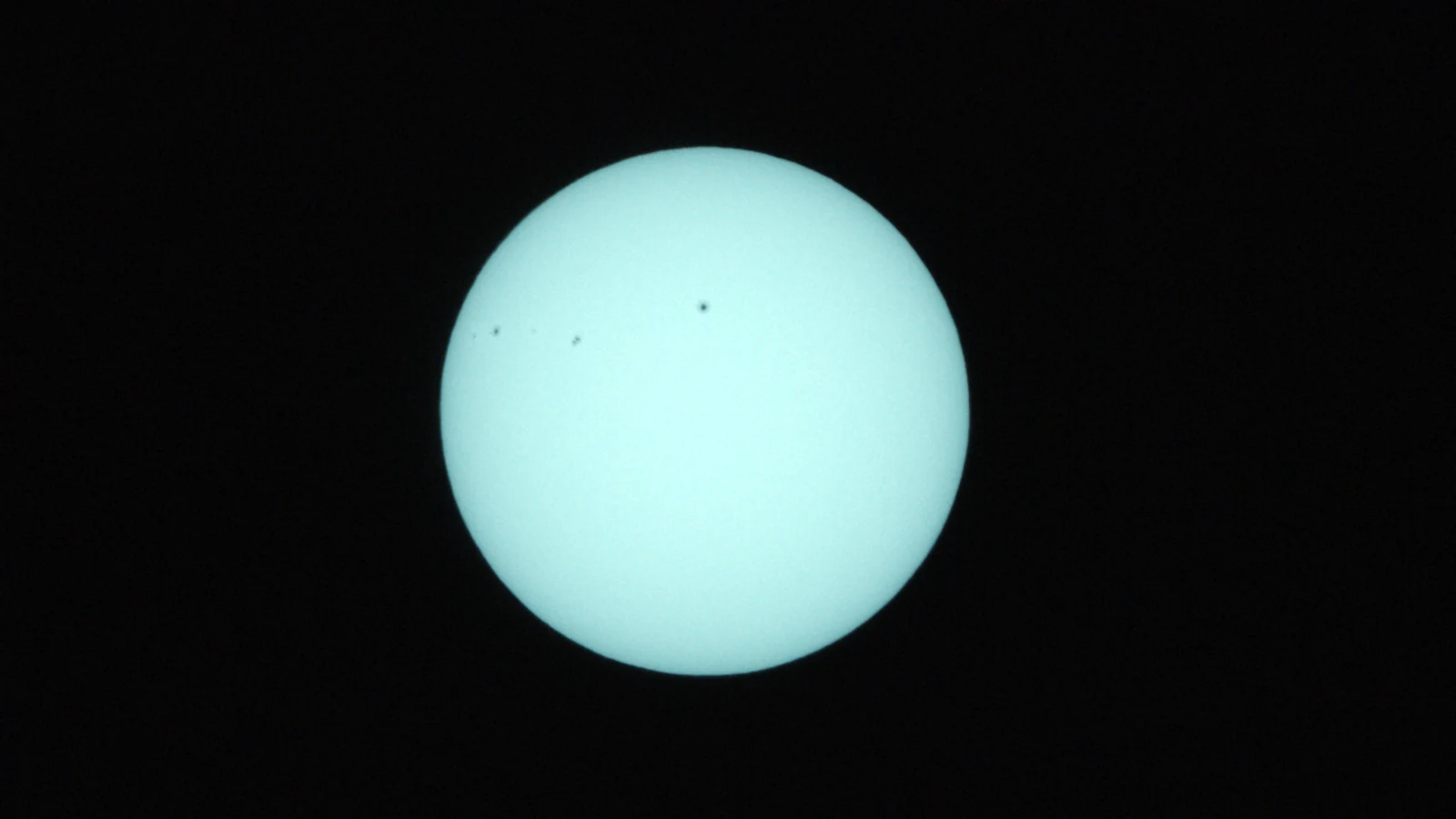 Sun_0.0003125s0_VIS_20260303-112025671_42C.fits FITS Preview