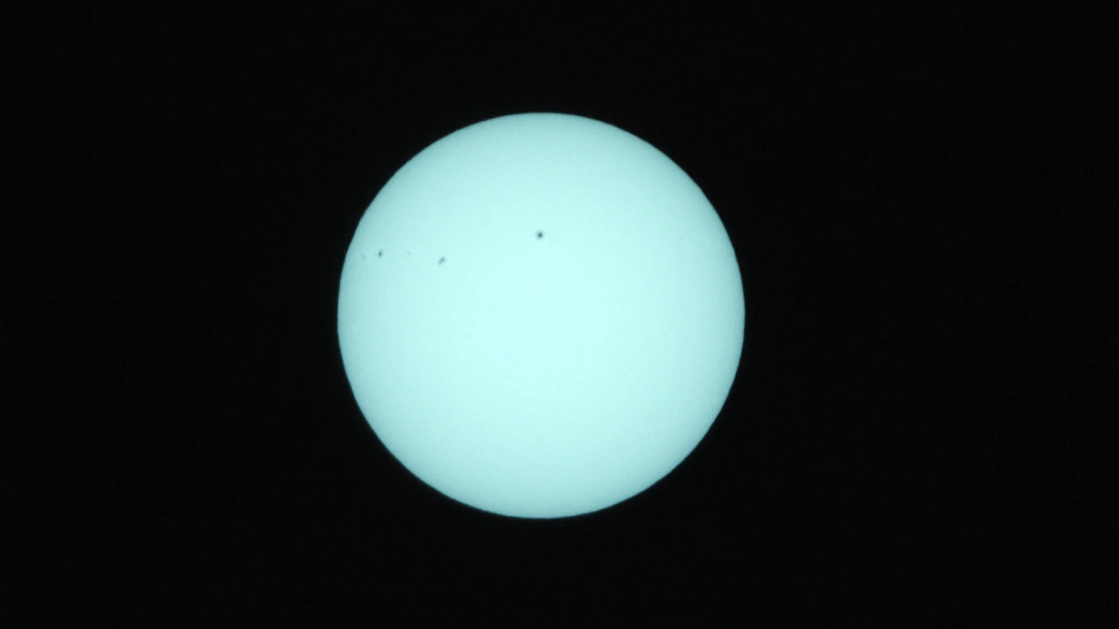 Sun_0.0003125s0_VIS_20260303-112026268_42C.fits FITS Preview