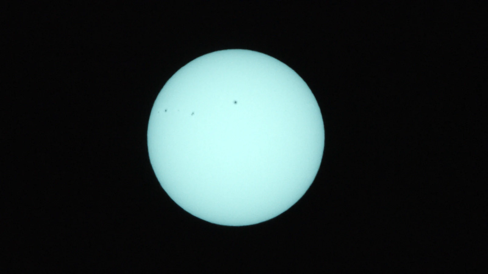 Sun_0.0003125s0_VIS_20260303-112028379_42C.fits FITS Preview