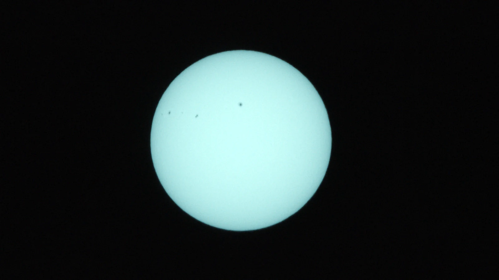 Sun_0.0003125s0_VIS_20260303-112031069_42C.fits FITS Preview