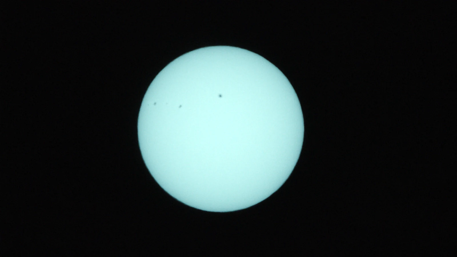 Sun_0.0003125s0_VIS_20260303-112032104_42C.fits FITS Preview