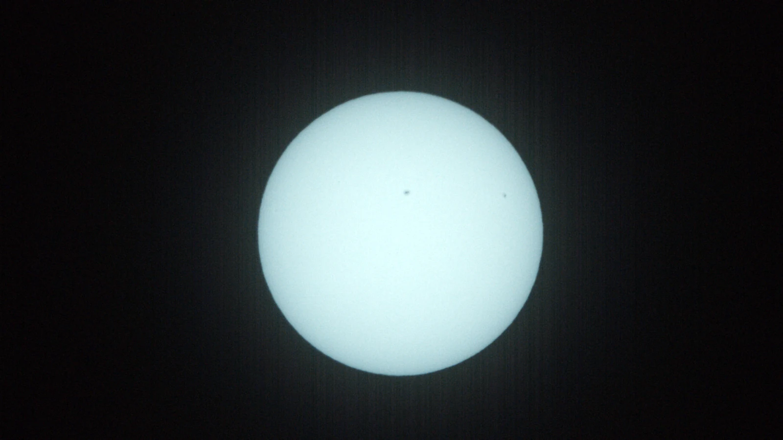 Sun_0.0005s0_VIS_20260215-104857411_22C.fits FITS Preview