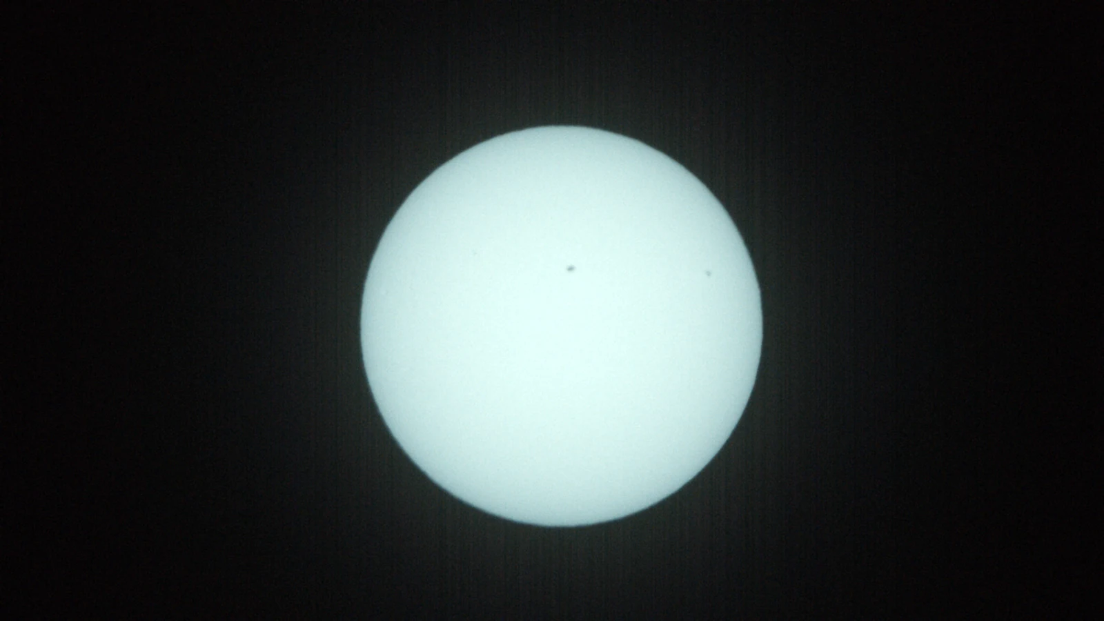 Sun_0.0005s0_VIS_20260215-105031928_23C.fits FITS Preview