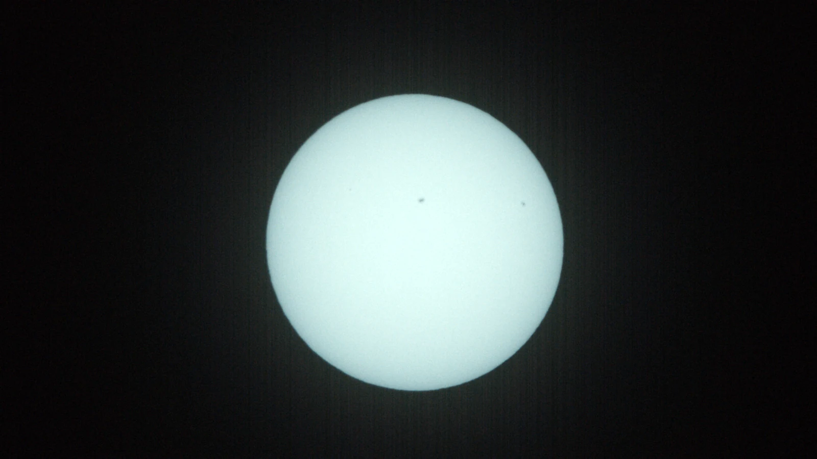 Sun_0.0005s0_VIS_20260215-105032446_23C.fits FITS Preview