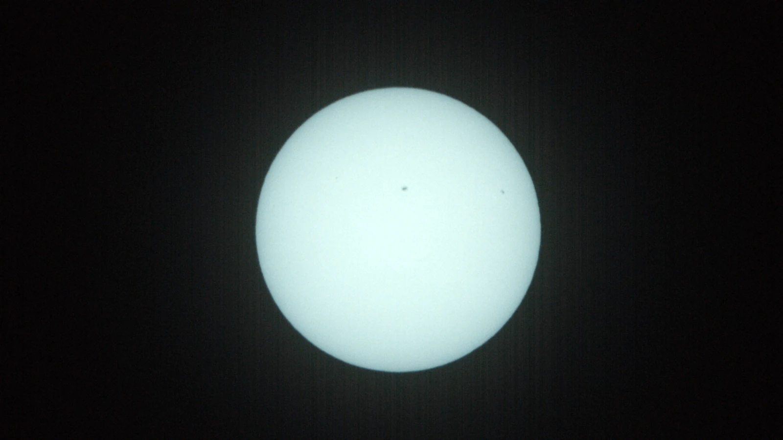 Sun_0.0005s0_VIS_20260215-105056824_23C.fits FITS Preview