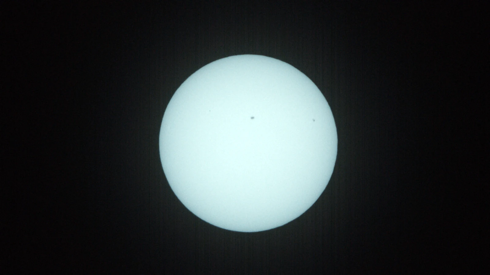 Sun_0.0005s0_VIS_20260215-105232840_25C.fits FITS Preview