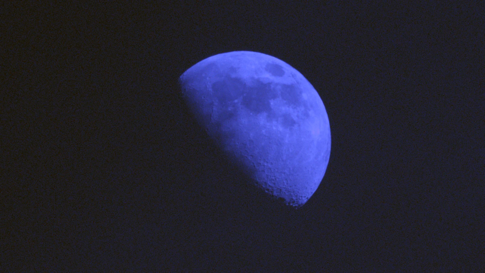 Moon_0.001s40_VIS_20260225-165000416_28C.fits FITS Preview