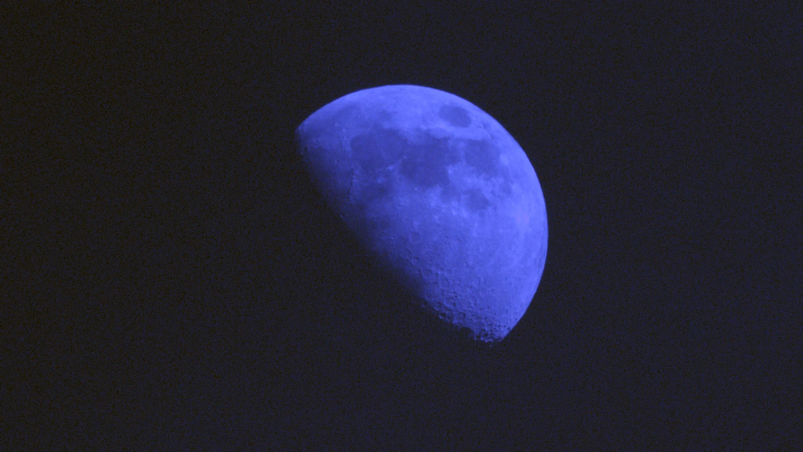 Moon_0.001s40_VIS_20260225-165001707_28C.fits FITS Preview