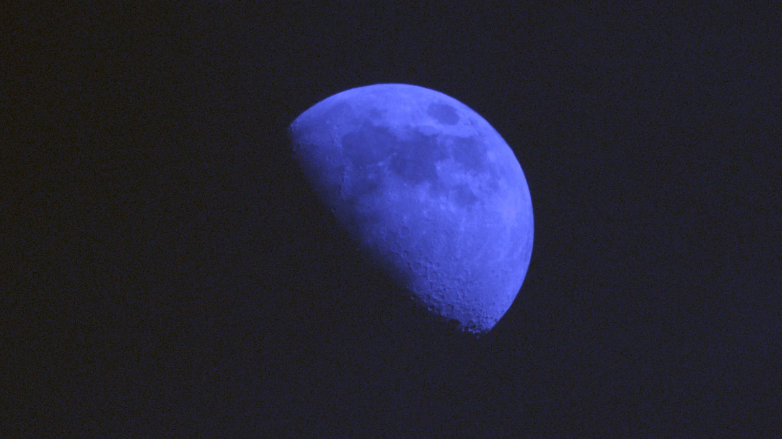 Moon_0.001s40_VIS_20260225-165004396_28C.fits FITS Preview