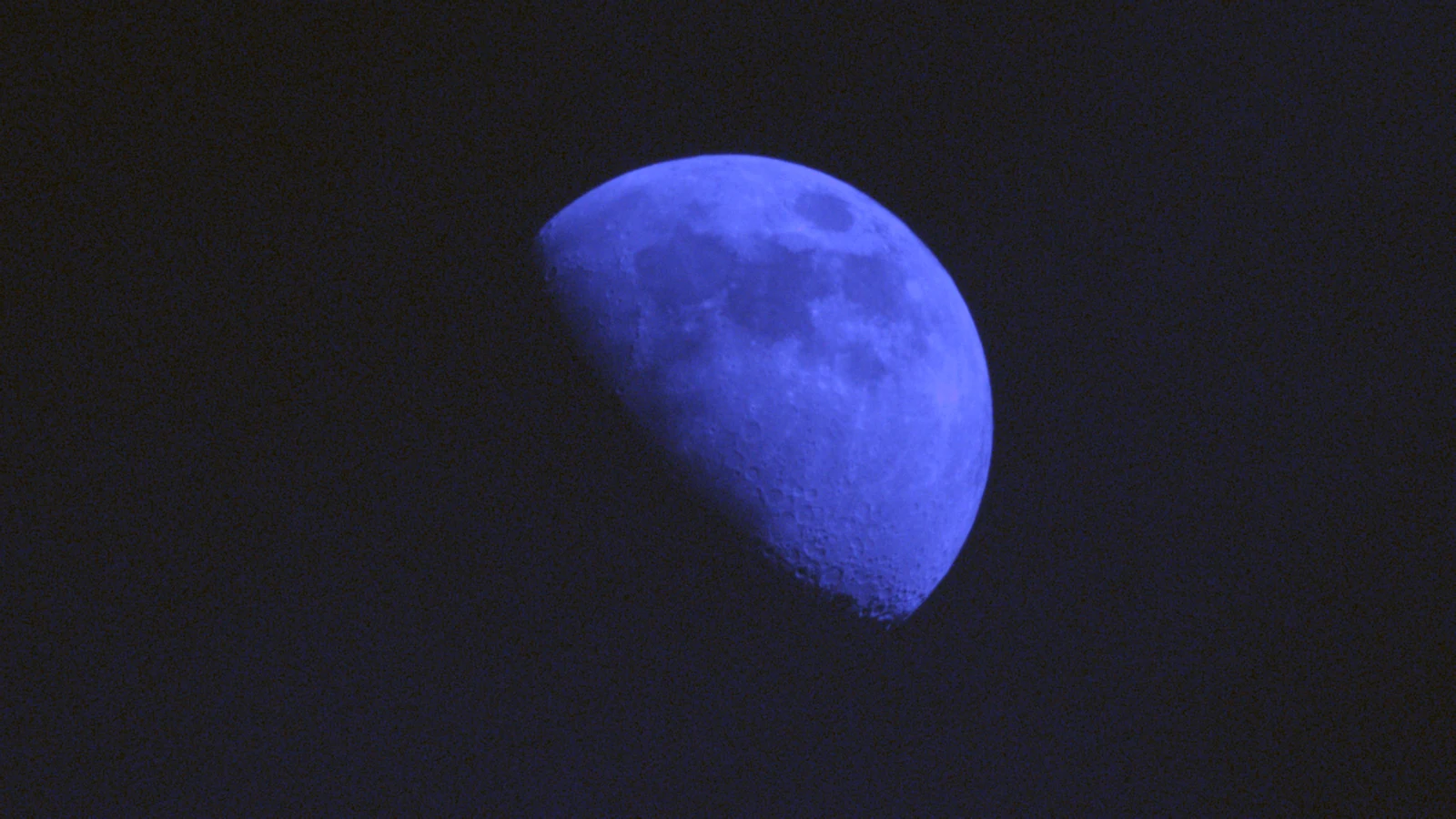 Moon_0.001s40_VIS_20260225-165042516_28C.fits FITS Preview