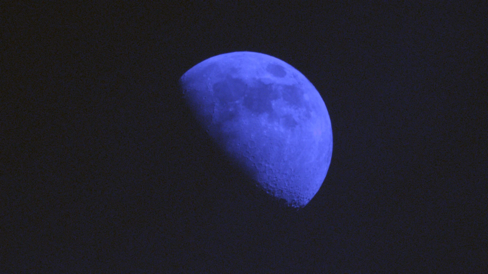 Moon_0.001s40_VIS_20260225-165049772_28C.fits FITS Preview