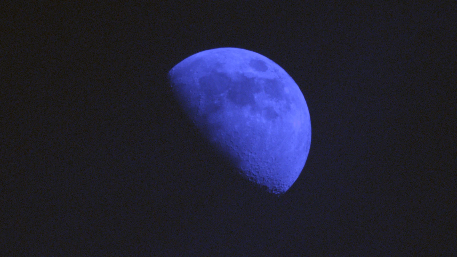 Moon_0.001s40_VIS_20260225-165054914_28C.fits FITS Preview