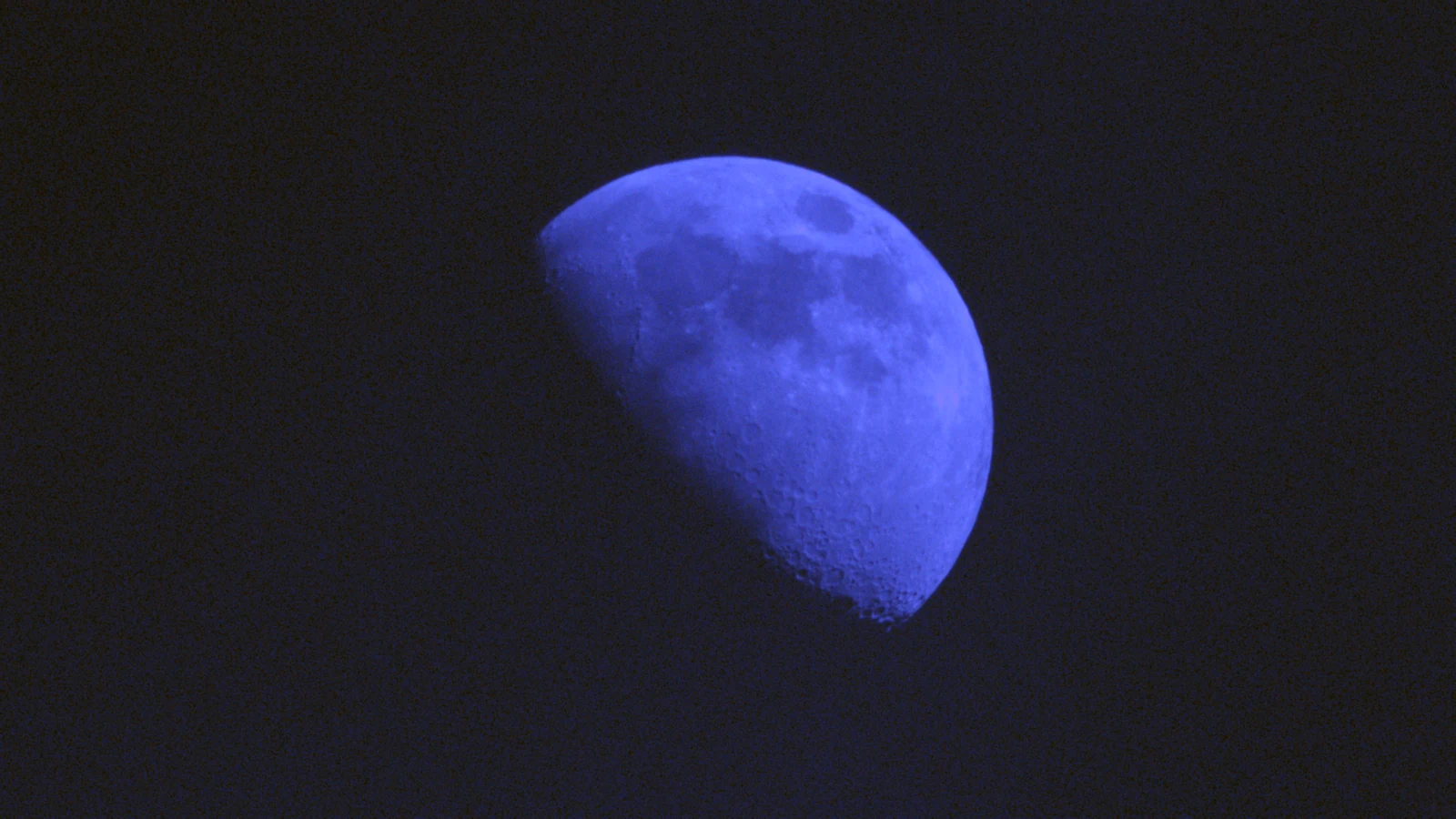 Moon_0.001s40_VIS_20260225-165100739_28C.fits FITS Preview