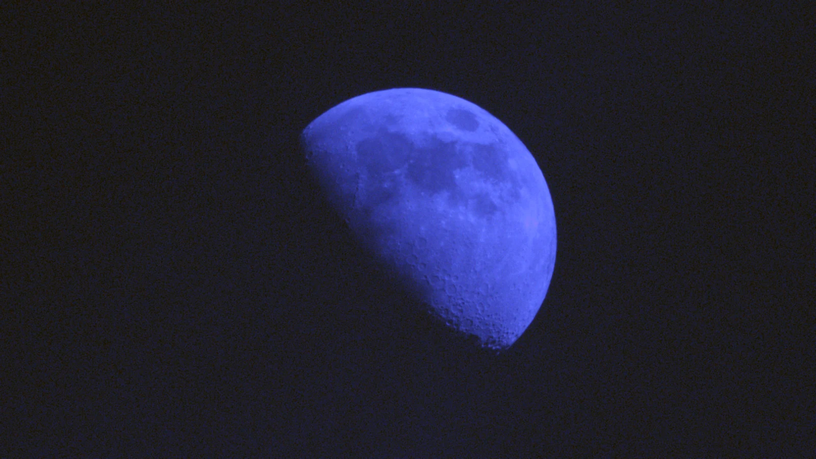 Moon_0.001s40_VIS_20260225-165107644_28C.fits FITS Preview