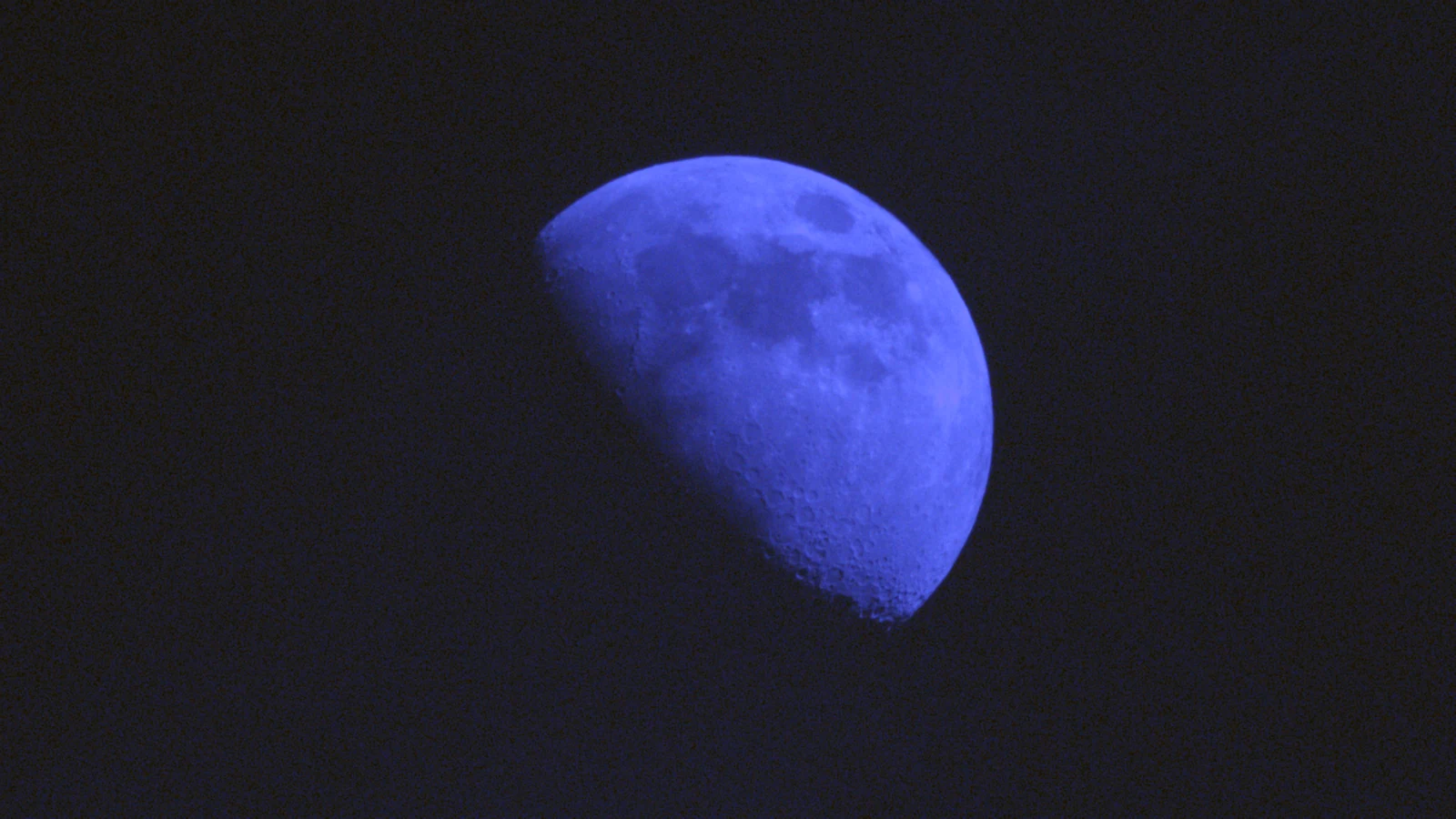 Moon_0.001s40_VIS_20260225-165109858_28C.fits FITS Preview