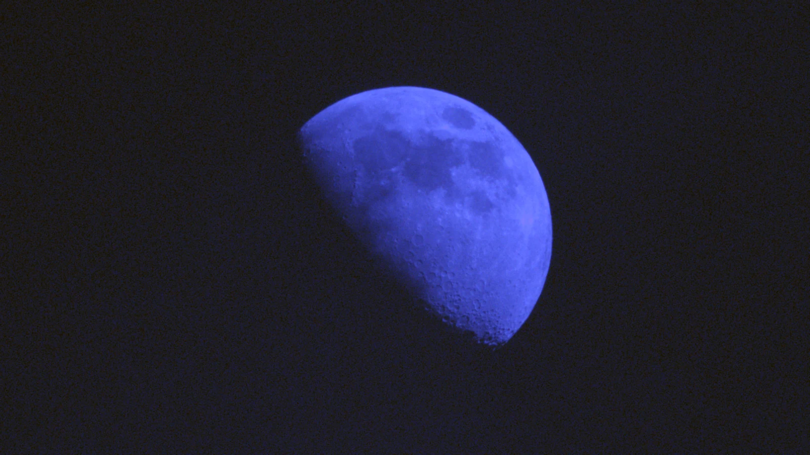 Moon_0.001s40_VIS_20260225-165111001_28C.fits FITS Preview