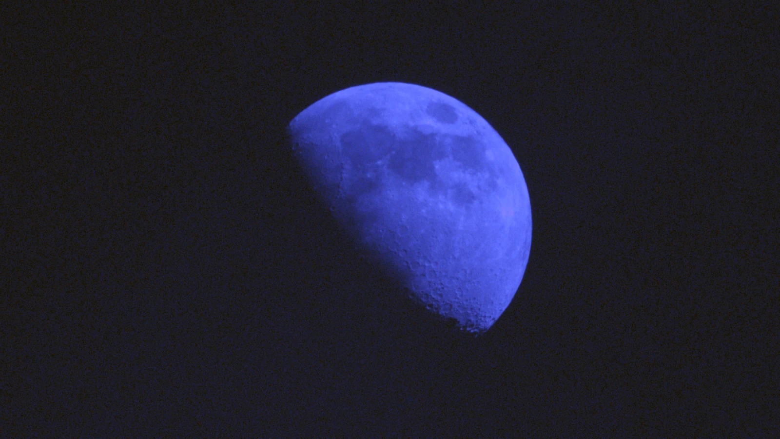 Moon_0.001s40_VIS_20260225-165112795_28C.fits FITS Preview