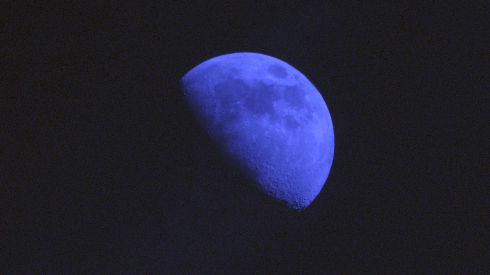 Moon_0.001s40_VIS_20260225-165120723_28C.fits FITS Preview